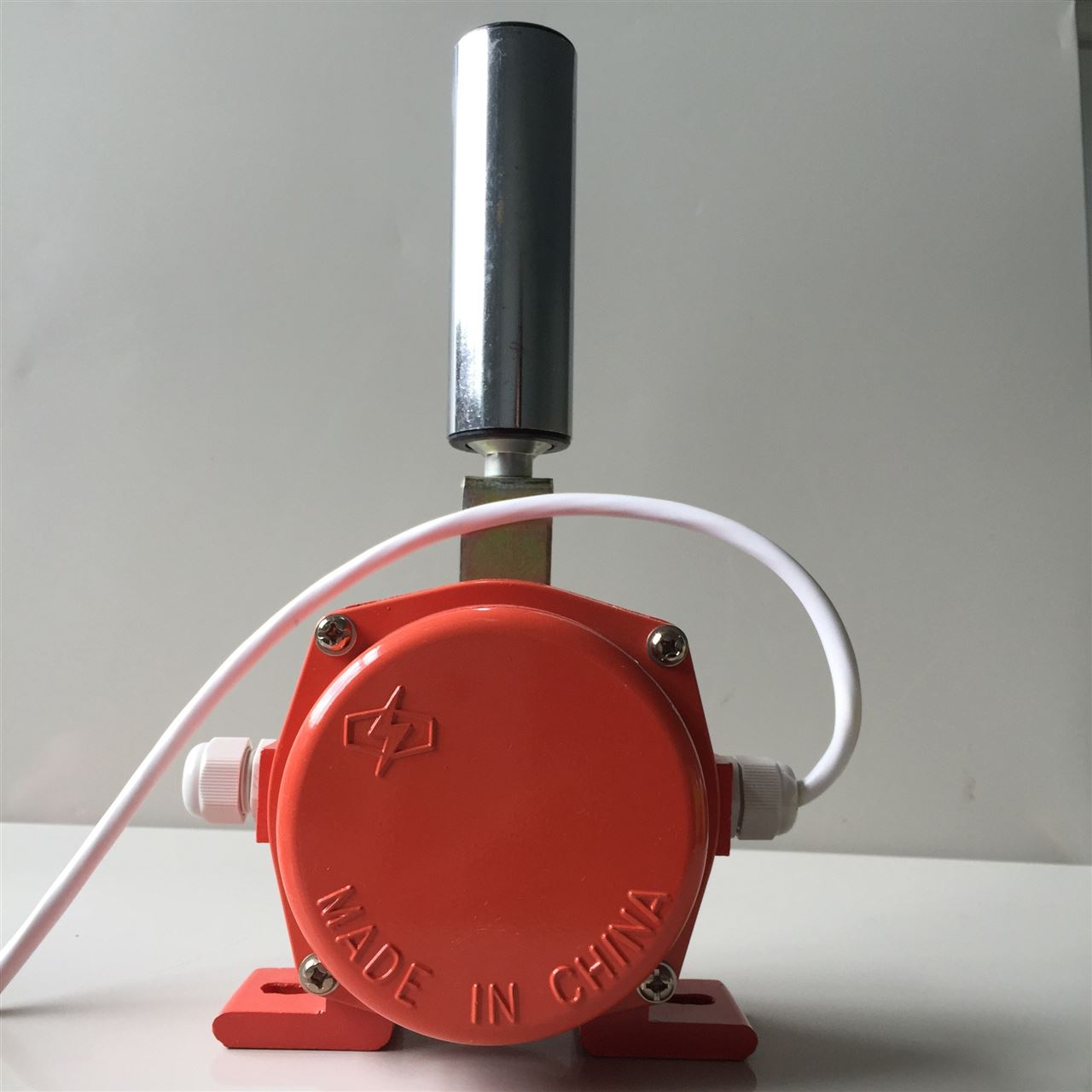 PPKG QK-12A-30防爆跑偏開關_防爆跑偏開關防水跑偏開關生產