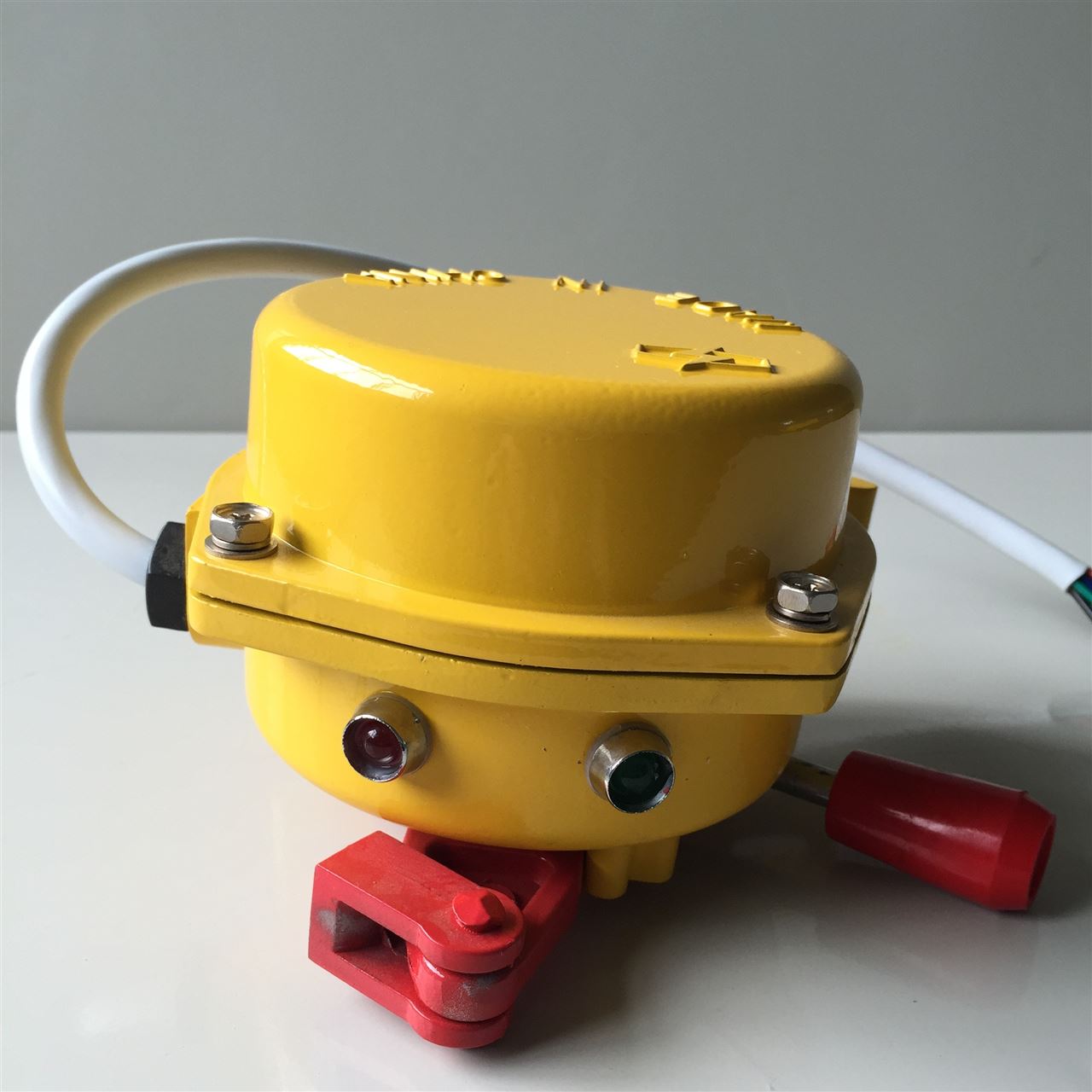 水泥廠雙向拉繩開關HFKLT2A-II_拉繩開關輸送機保護拉繩開關