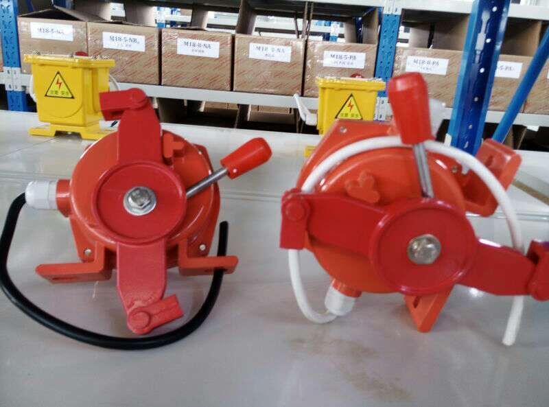 耐腐蝕LKⅡ-2事故開關拉繩傳感器_拉繩開關KBW-220L防爆拉繩開關