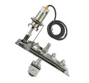 JPNS-II-非接觸式膠帶跑偏開關_跑偏開關KBW-220p跑偏控制器工廠直供